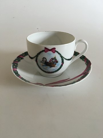 Royal Copenhagen Jingle Bells Coffee Cup and Saucer No 1169081