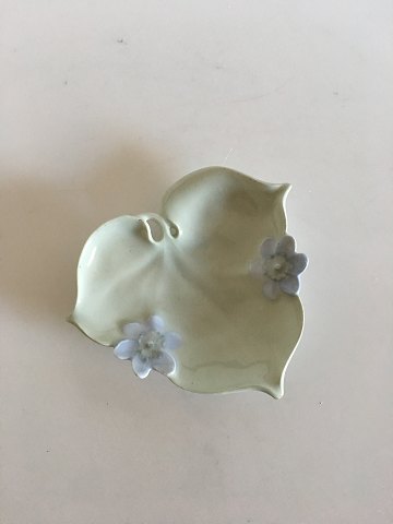 Rorstrand Art Nouveau Leaf and flower dish