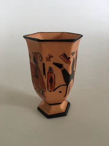 Royal Copenhagen Empire period vase with Egyptien motifs from 1830-1850