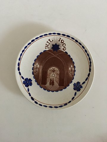 Aluminia Christmas Plate from 1909