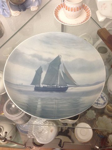 Royal Copenhagen Art Nouveau Wall Plate with Ship No 1464/1125