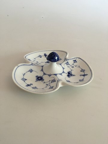 Royal Copenhagen Blue Fluted Plain Serving dish No 449