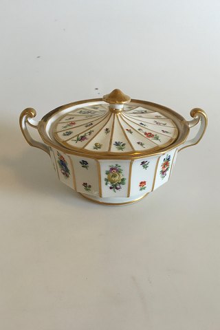 Royal Copenhagen Henriette Sugar Bowl with Lid No. 8563