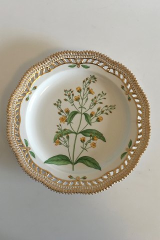 Royal Copenhagen Flora Danica Dinner Plate with Pierced Border No 20/3526