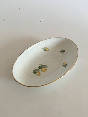 Bing & Grondahl Eranthis Oval Cake Dish No 39