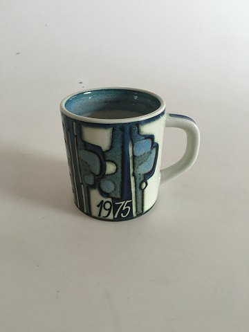 Royal Copenhagen Small Annual Mug 1975