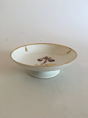 Royal Copenhagen Brown Iris Cake Bowl on Short Foot No 9269