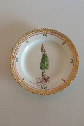 Royal Copenhagen Flora Danica Dessert Plate No 20/3551