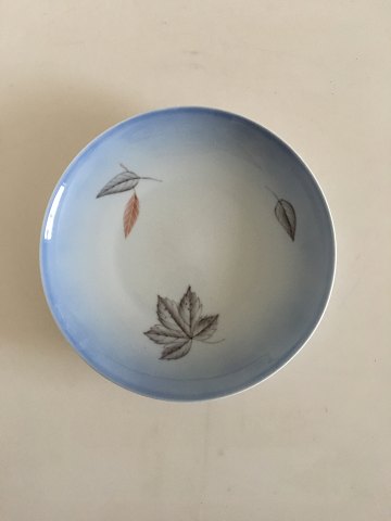 Bing and Grøndahl Falling Leaves Side Plate No. 28A/306/615