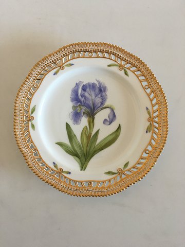 Royal Copenhagen Flora Danica Luncheon Plate No 3554 with Pierced Border