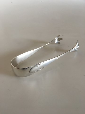 Delt Lilje Silver Sugar Tongs