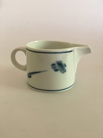 Bing & Grondahl Cumulus Creamer no. 303