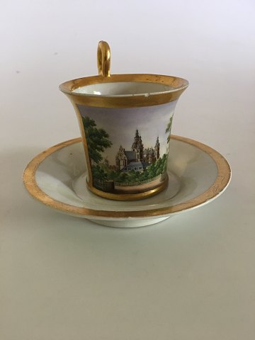 Royal Copenhagen Empire Cup with motif of Rosenborg from 1820-1850