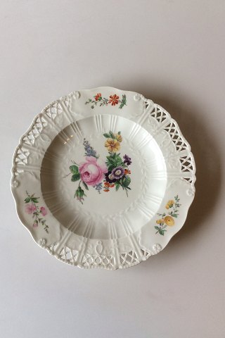 Royal Copenhagen Saxon Flower Dinner-/Fruit Plate Premium model with pierced 
border