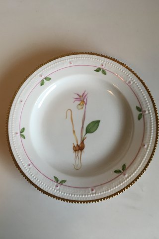 Royal Copenhagen Flora Danica Dinner Plate No 735/3549