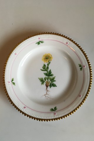 Royal Copenhagen Flora Danica Cake Plate No 735/3551