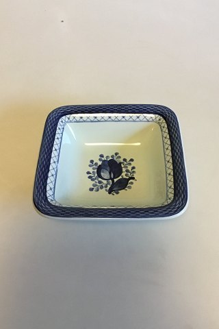 Royal Copenhagen Blue Tranquebar Square Dish No 1337