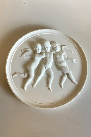 Royal Copenhagen Bisque Plate "Three Flying Engels" No 89