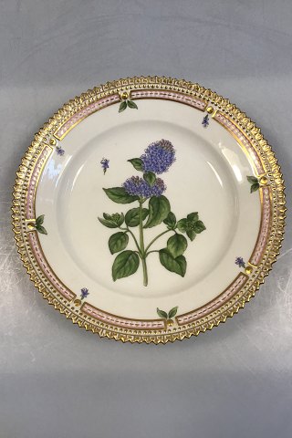 Royal Copenhagen Flora Danica Dessert Plate No 20/3551