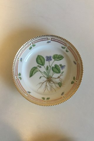 Royal Copenhagen Flora Danica Salad Plate No 20/3573