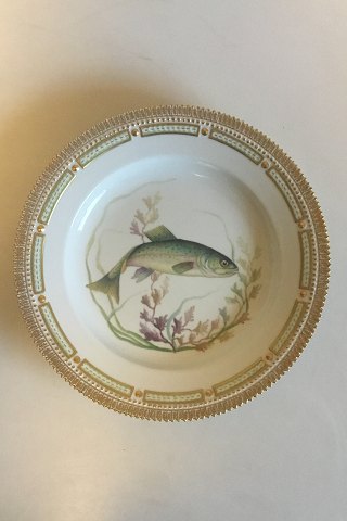 Royal Copenhagen Flora Danica Fish Plate No 20/3549