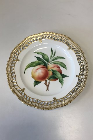 Royal Copenhagen Flora Danica Fruit Plate No 429/3554