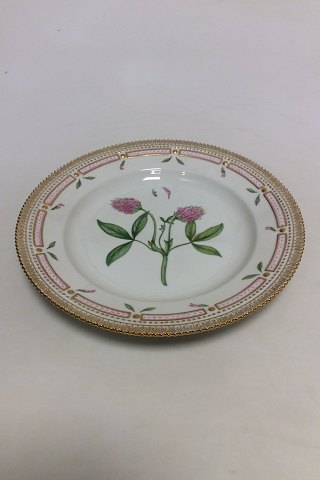 Royal Copenhagen Flora Danica Dinner Plate No 624(3549).