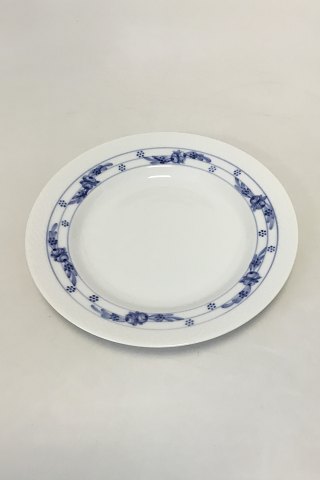 Royal Copenhagen Rosebud Lunch Plate No 8096