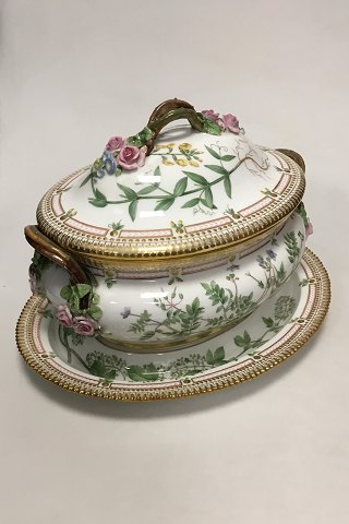 Royal Copenhagen Flora Danica Large Tureen No 3560