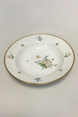 Royal Copenhagen Daisy and Coltsfoot Deep Plate No 9049