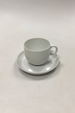 Bing & Grondahl Casablanca Coffee Cup and Saucer No 305