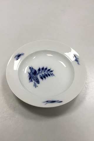 Royal Copenhagen Deep Plate Pattern 1511 No. 14014