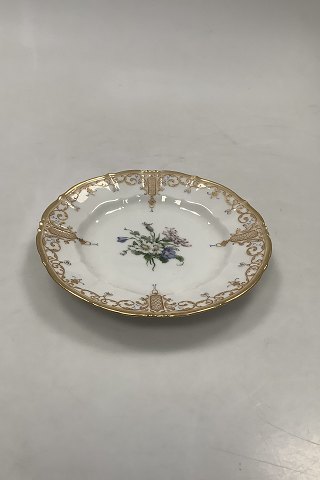 Bing and Grøndahl Rosenborg Cake Plate