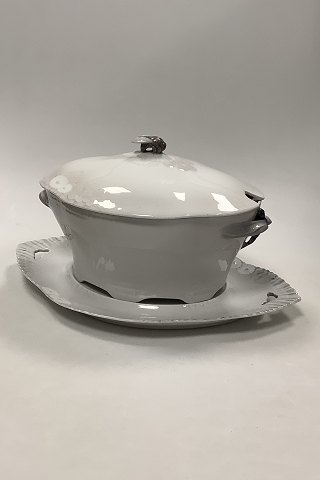 Royal Copenhagen Midsummernightsdream Old Tureen with Underplate No 1370 / 10001 
and 10002