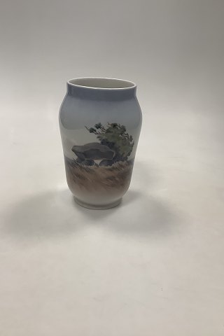 Royal Copenhagen Art Nouveau Vase with Baunehøj No 2316 / 108