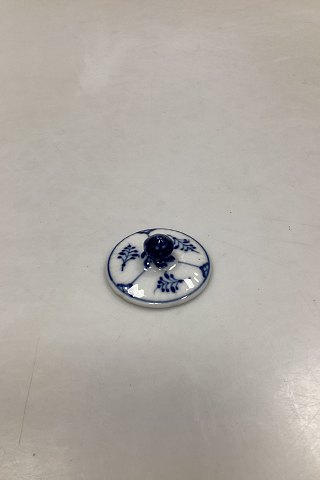 Royal Copenhagen Blue Fluted Half Lace Lid No. 722