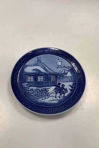 Royal Copenhagen RC Christmas Plate 2005