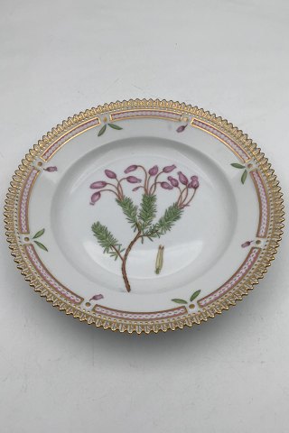 Royal Copenhagen Flora Danica Dessert Plate No. 20/3551