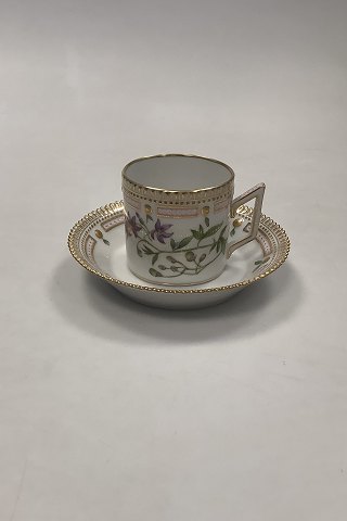 Royal Copenhagen Flora Danica Chocolate Cup No 20 / 3513