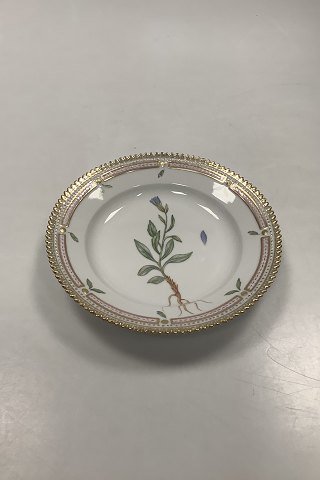 Royal Copenhagen Flora Danica Salad Plate No 20 / 3573