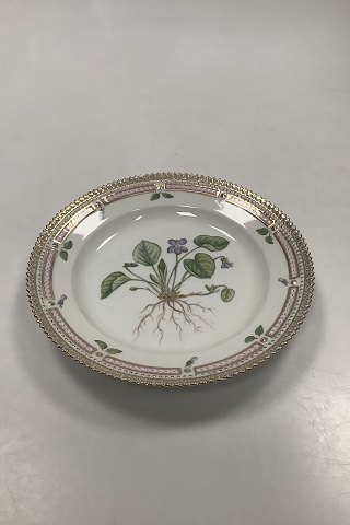 Royal Copenhagen Flora Danica Salad Plate No 20/3573