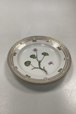 Royal Copenhagen Flora Danica Salad Plate No 20 / 3573