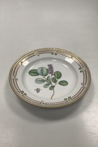 Royal Copenhagen Flora Danica Salad Plate No 20 / 3573