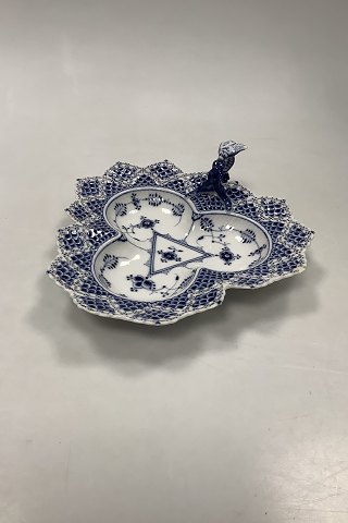 Royal Copenhagen Blue Fluted Full Lace Cake Dish No 1077