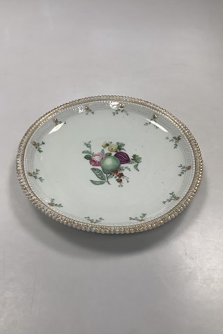 Early Royal Copenhagen Flora Danica Pearl Pattern pattern with flowers 1780-1790 
No 3566