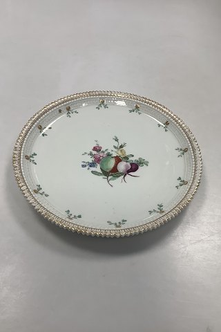 Early Royal Copenhagen Flora Danica Pearl Pattern pattern with flowers 1780-1790 
No 3566