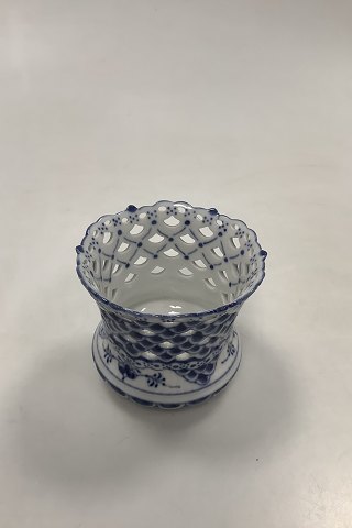 Royal Copenhagen Blue Fluted Full Lace Vase No 369