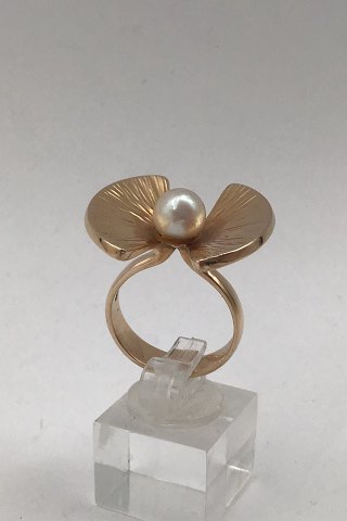 Bent Gabrielsen 14K Gold Ring w Pearl