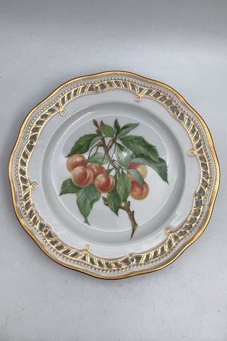 Royal Copenhagen Flora Danica Fruit Plate No. 429/3584.