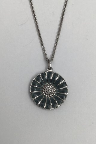 Georg Jensen Sterling Silver Marguerit  Daisy Pendant Olive green